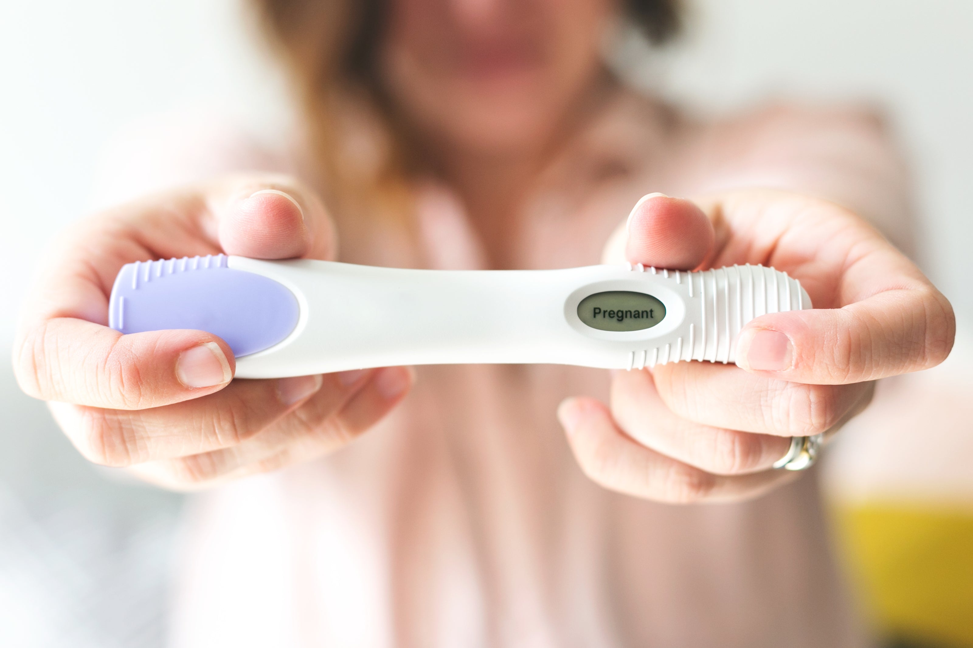 Wij zijn al jaren aan het proberen zwanger te worden. Eindelijk is het zover mede door Fertility Tracker Daysy waardoor we beter kunnen timen. Ik ben zwanger. 
